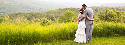 Wedding photographers north Conway nh who are part of small wedding packages NH