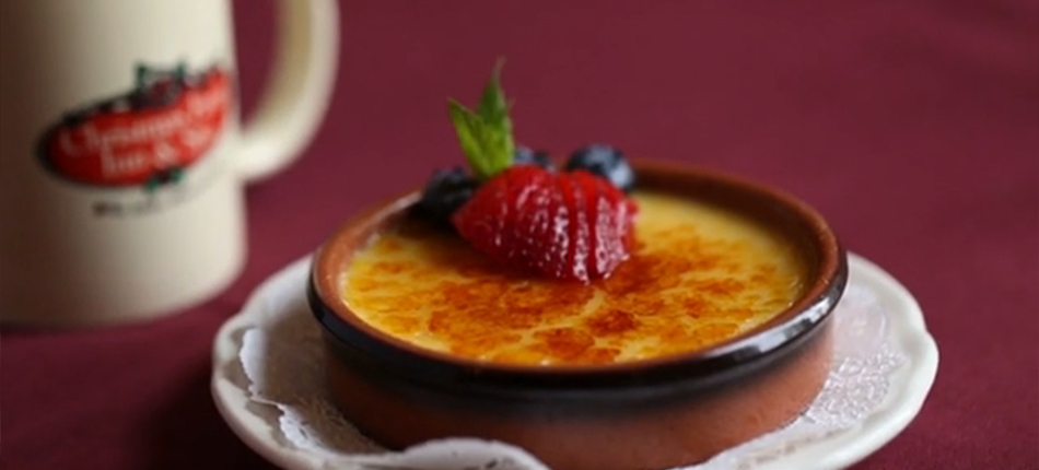 While you're looking for things to do in North Conway NH, you've got to try the delicious food and the creme brulee at the Christmas Farm Inn Restaurant.