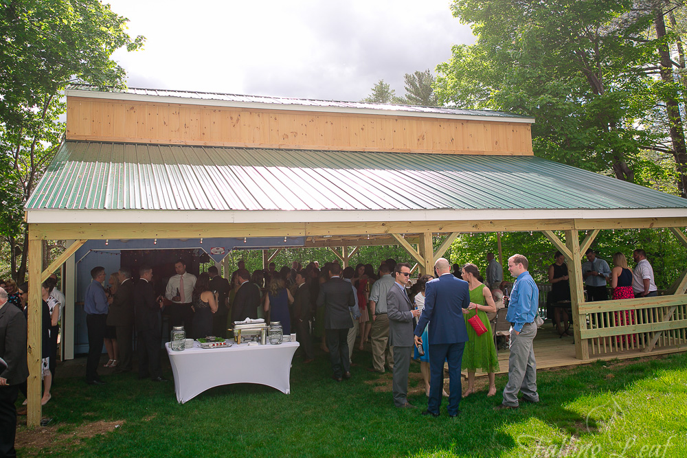 Barn Wedding Venues in NH shows a simple, elegant wedding cake.